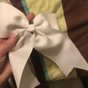 White bow